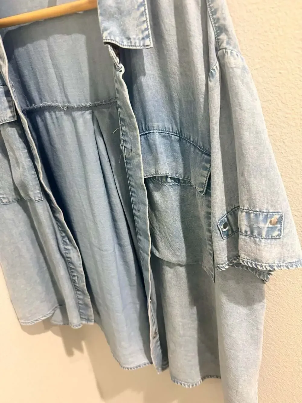 Jane + Delancey Short Sleeve Lyocell Light Wash Denim Button-Down Shirt
